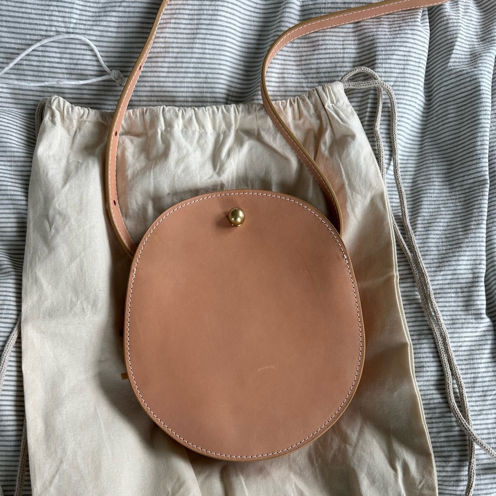 Lindquist Object Eggi Vachetta Bag